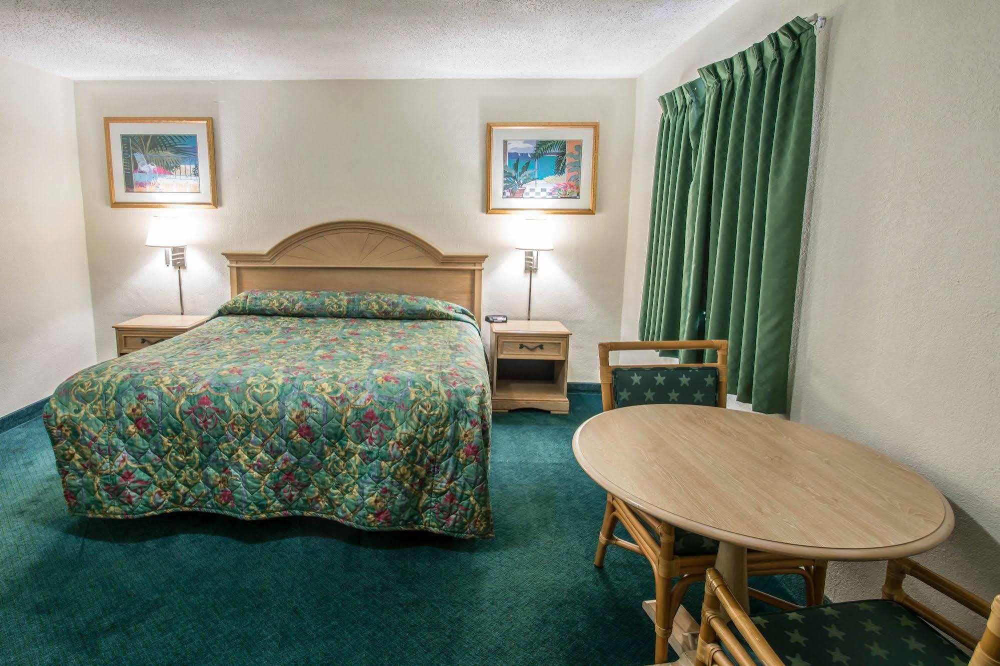 Rodeway Inn Fort Pierce Us Highway 1 Exterior foto